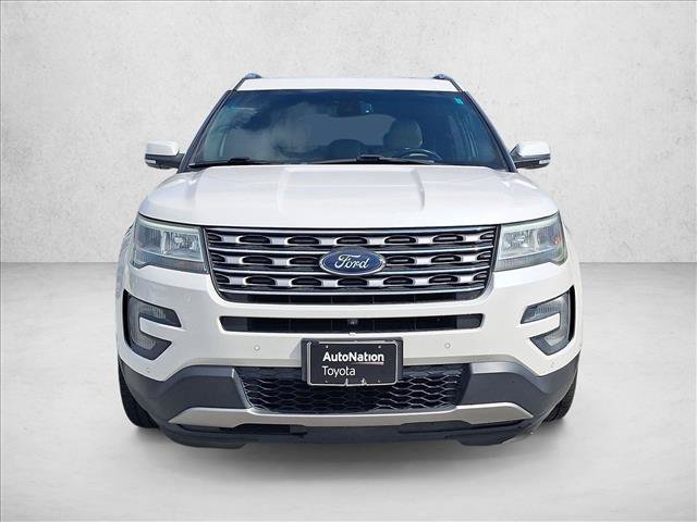 Used 2024 Ford Escape ST-Line Elite w/ Premium Technology Package AWD/4WD image 2