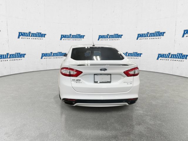Used 2016 Ford Fusion Titanium FWD image 9