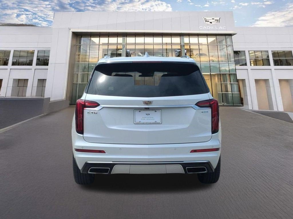 Certified 2023 Cadillac XT6 Premium Luxury image 6