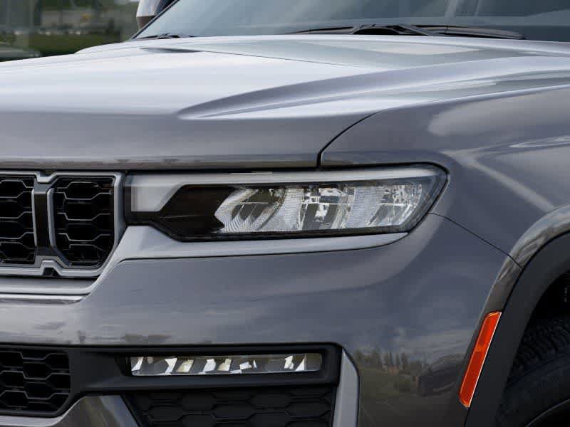 New 2026 Jeep Grand Cherokee Limited w/ Limited Altitude Package image 10