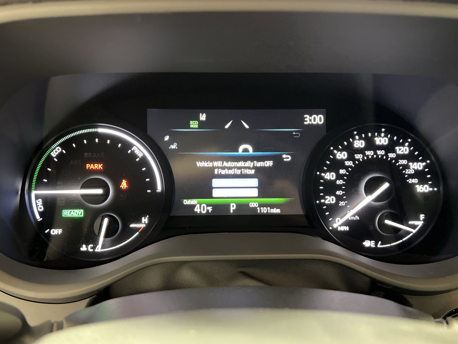 Used 2025 Toyota Sienna XLE image 17