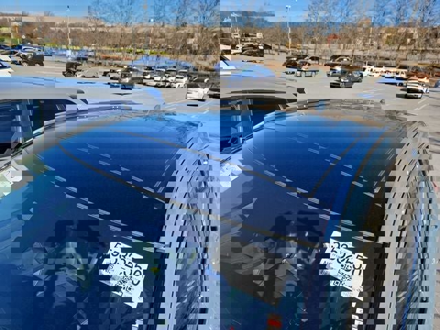 Used 2023 INFINITI QX50 Luxe image 17