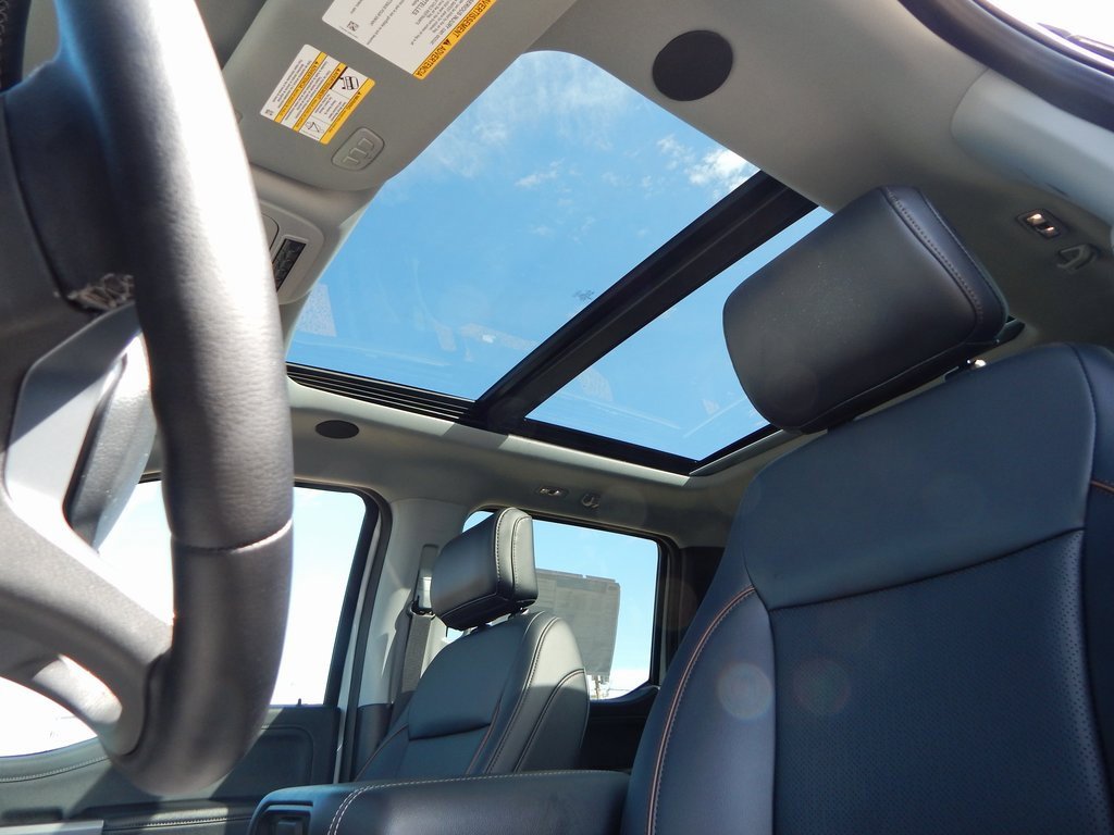 New 2025 Ford F250 Lariat w/ Lariat Ultimate Package image 18