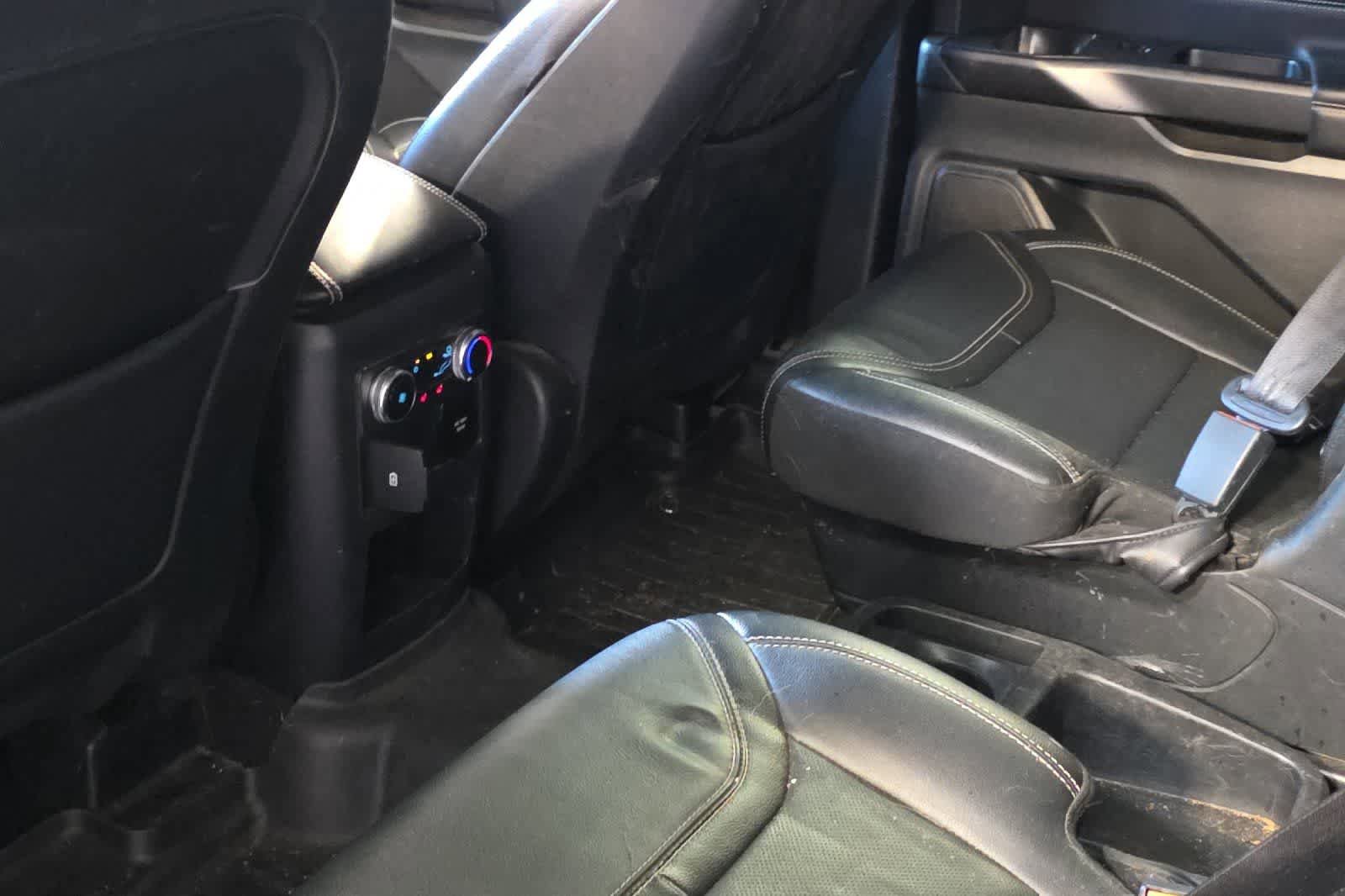 Used 2020 Ford Explorer ST AWD/4WD image 5