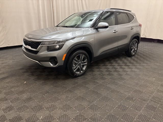 Certified 2023 Kia Seltos S image 1