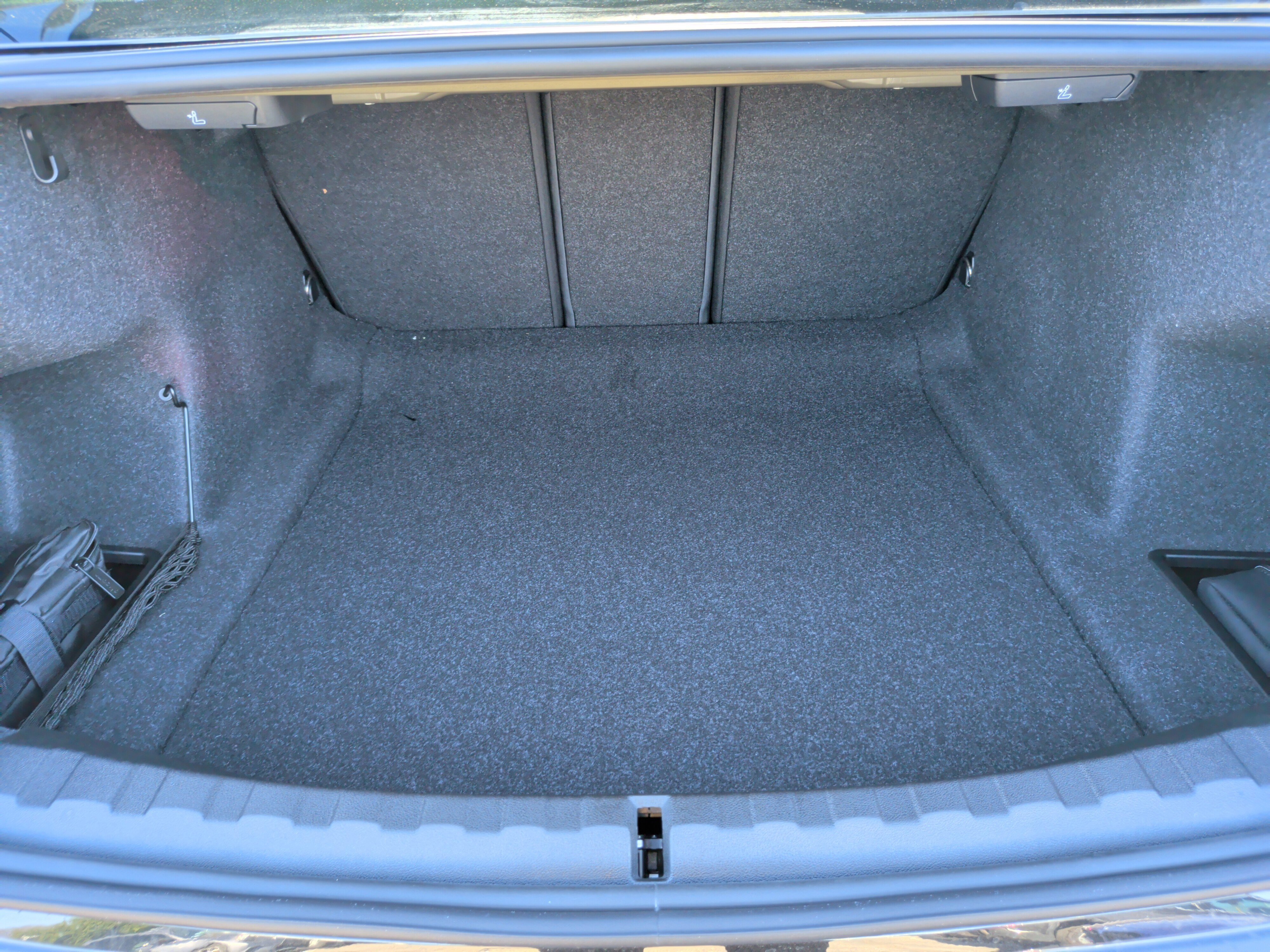 Used 2026 BMW M3 Competition w/ Executive Package image 39