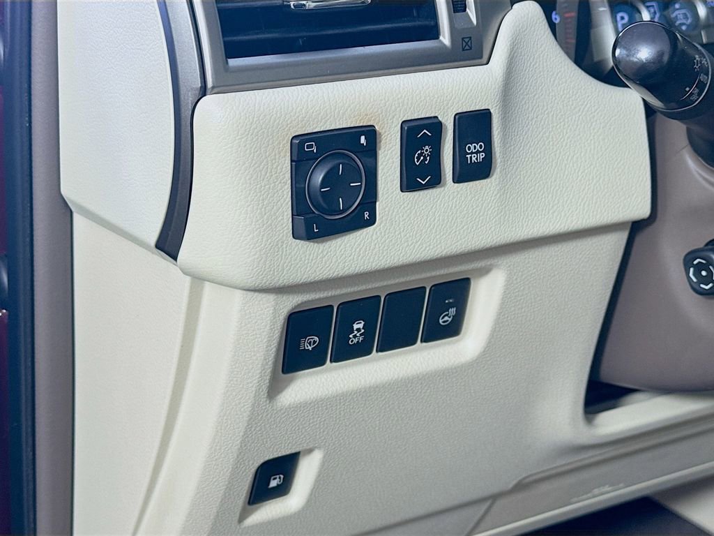 Used 2014 Lexus GX 460 Luxury image 10