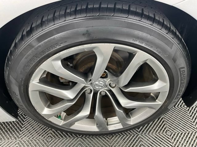Used 2010 Nissan 370Z Touring RWD image 30