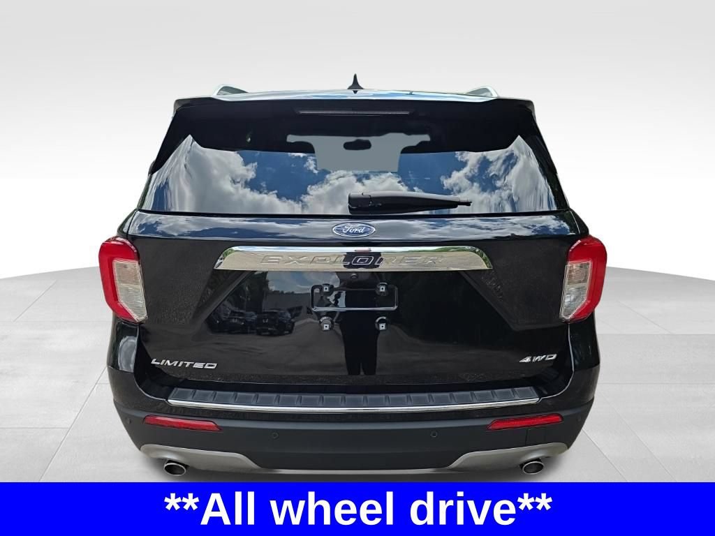 Certified 2024 Ford Explorer Limited w/ Equipment Group 301A AWD/4WD image 8