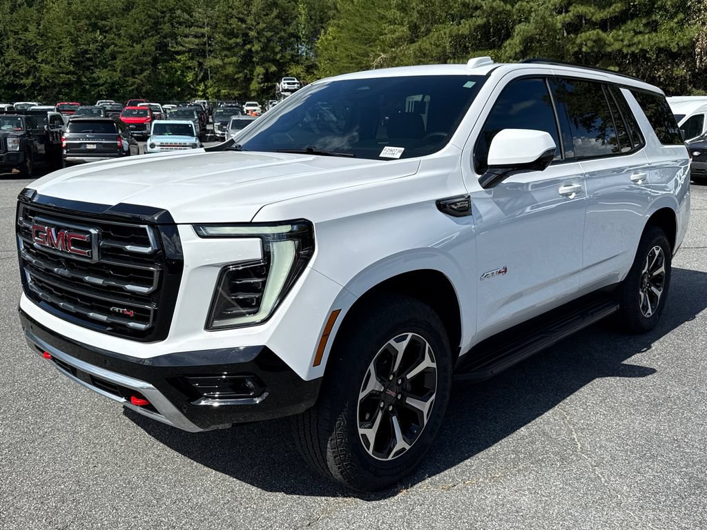 Used 2025 GMC Yukon AT4 AWD/4WD video 3