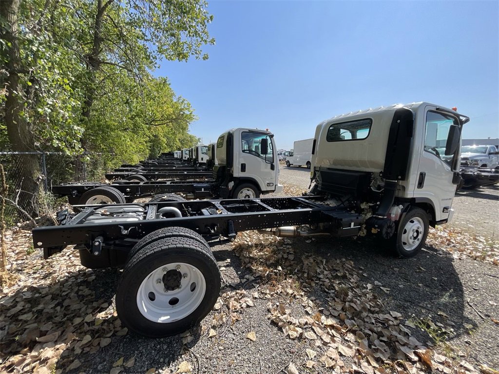 New 2024 Chevrolet Low Cab Forward 5500XG image 4
