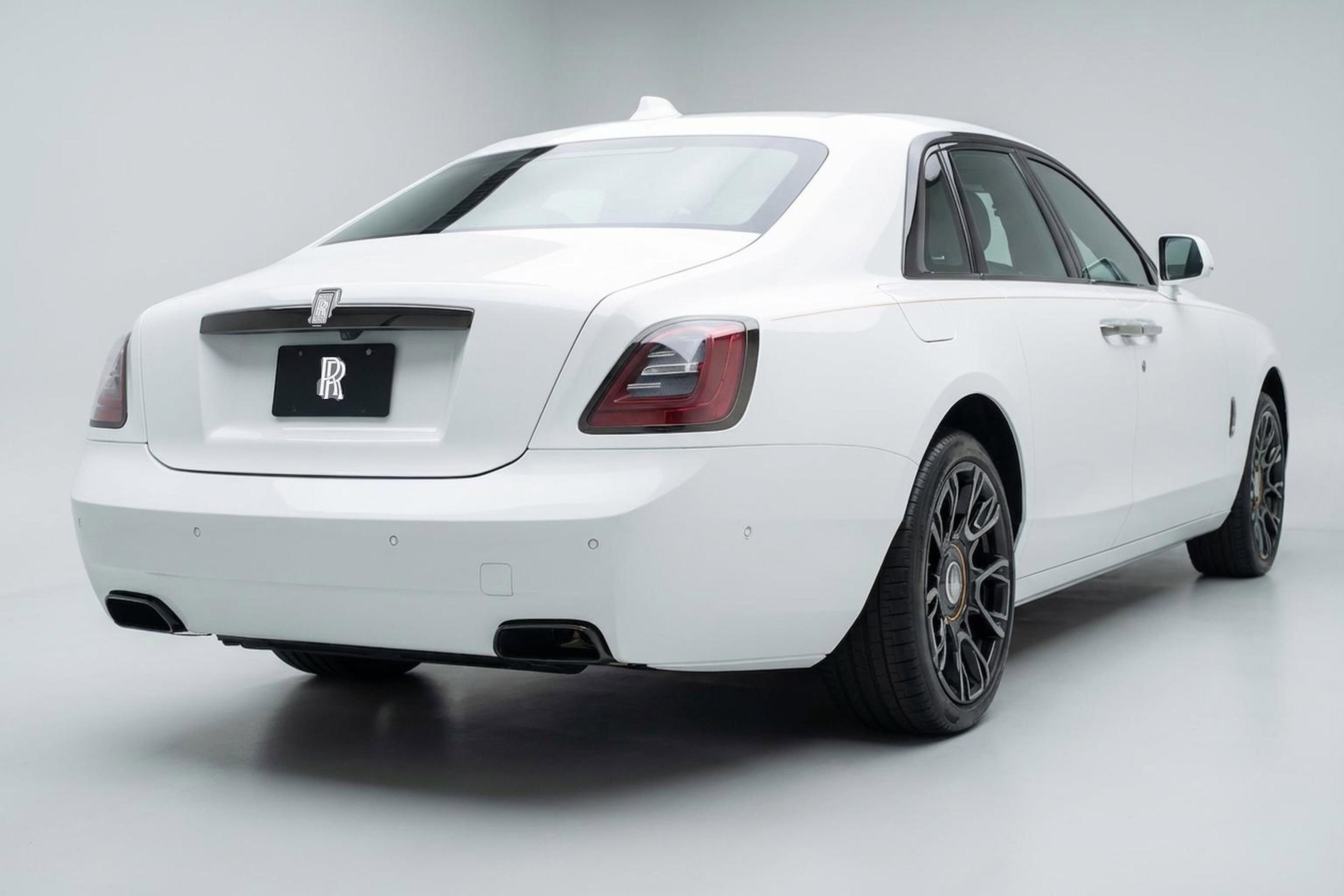 Certified 2023 Rolls-Royce Ghost Black Badge w/ Black Badge Ghost Package image 3