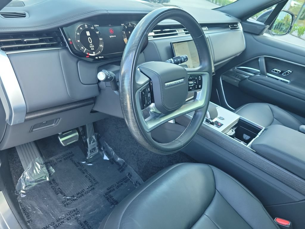 Certified 2025 Land Rover Range Rover Long Wheelbase Autobiography AWD/4WD image 25