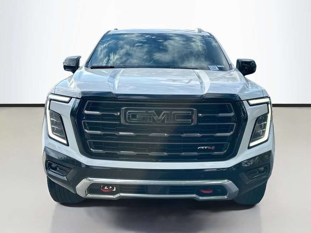 Used 2026 GMC Yukon AT4 Ultimate w/ LPO, Illumination Package AWD/4WD image 2