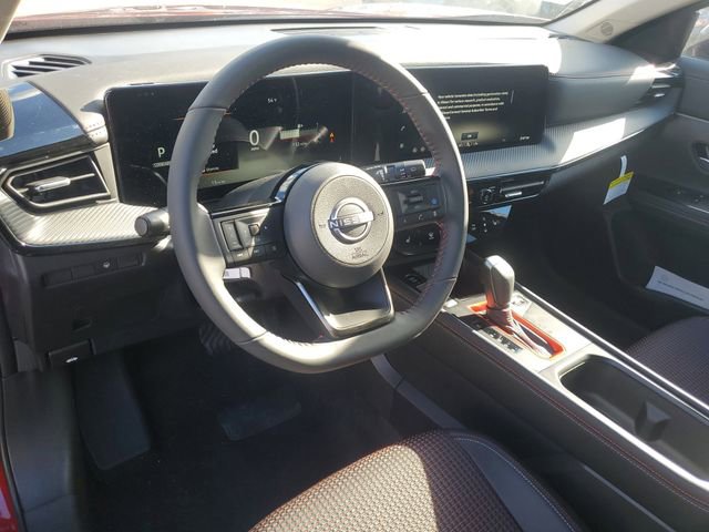 New 2026 Nissan Kicks SR w/ Cold Weather Package AWD/4WD image 10