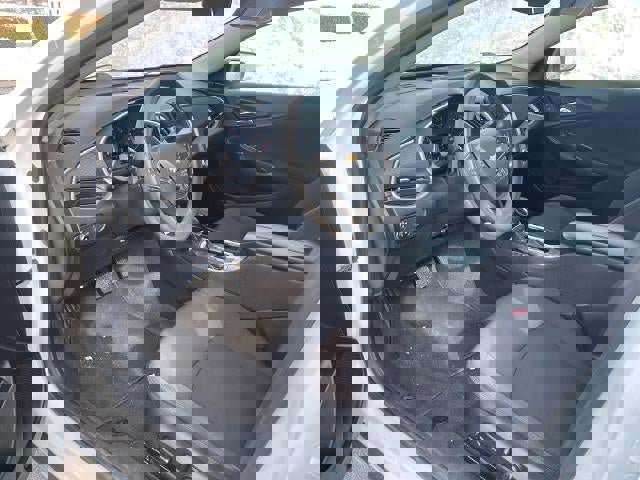 Used 2023 Chevrolet Malibu LT image 7