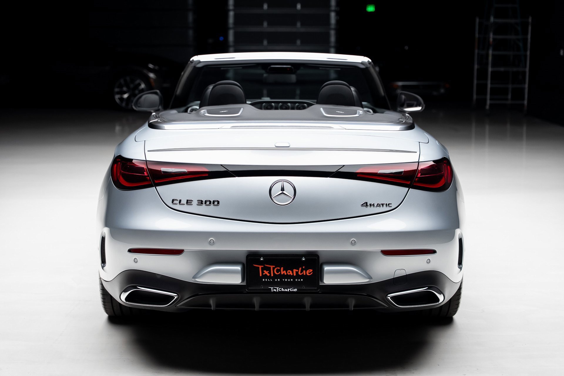 Used 2024 Mercedes-Benz CLE 300 4MATIC Cabriolet image 27