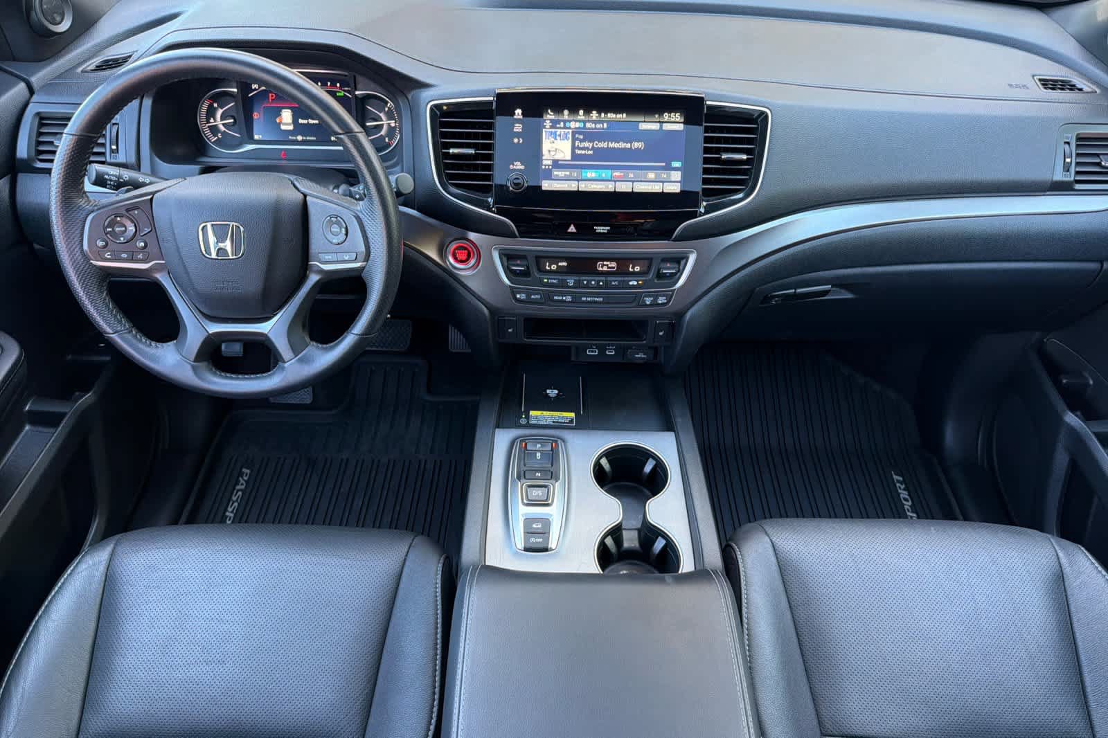 Used 2024 Honda Passport EX-L image 3
