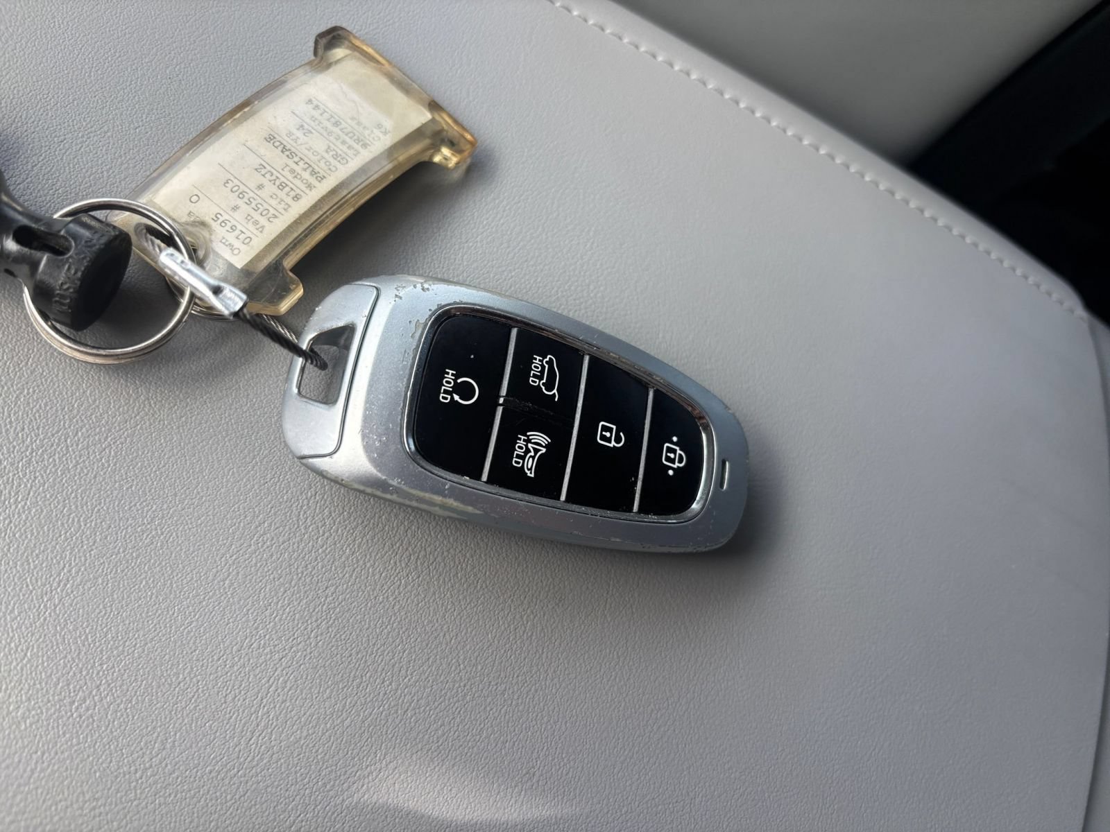 Used 2024 Hyundai Palisade SEL FWD image 23
