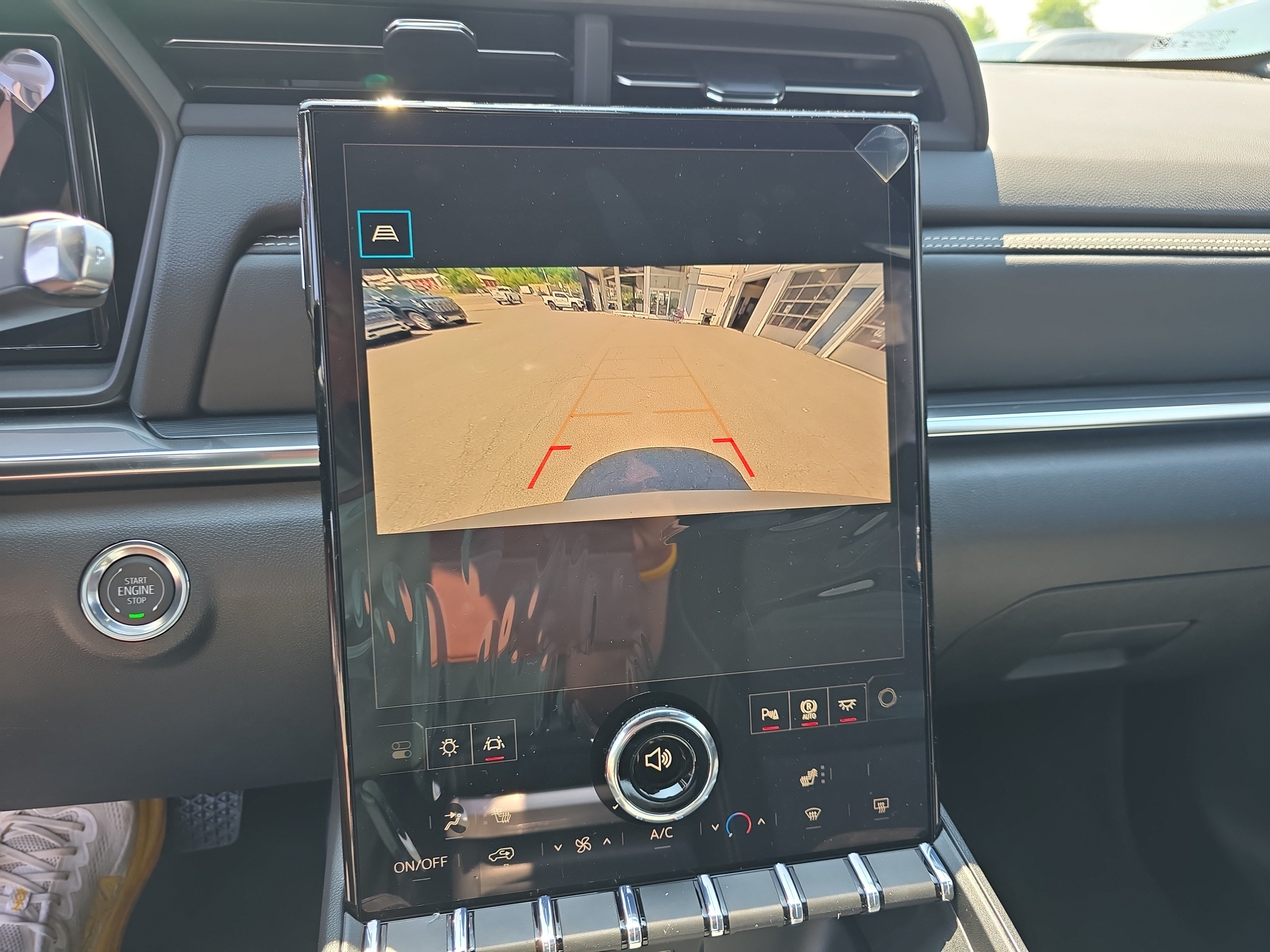 New 2027 GMC Terrain Elevation w/ LPO, Floor Liner Package FWD image 28