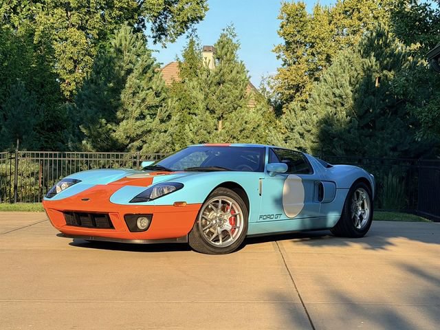 Used 2006 Ford GT RWD image 67