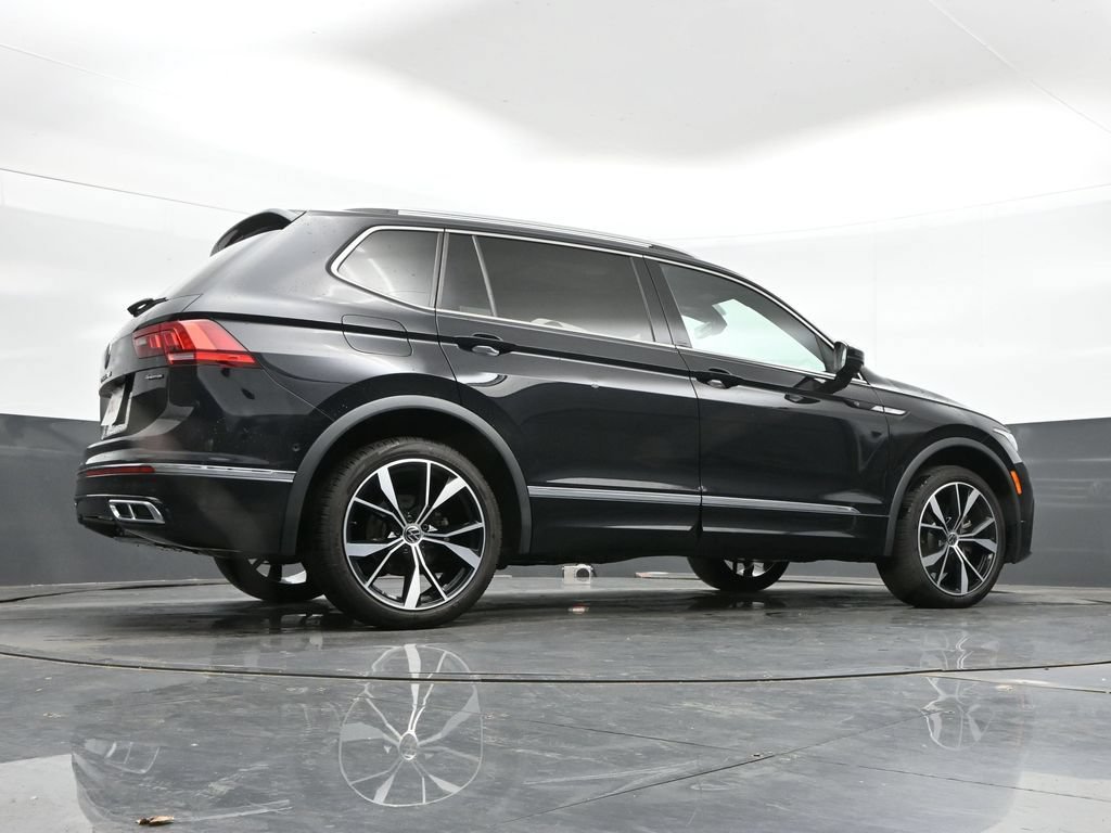 Used 2022 Volkswagen Tiguan SEL R-Line AWD/4WD image 40