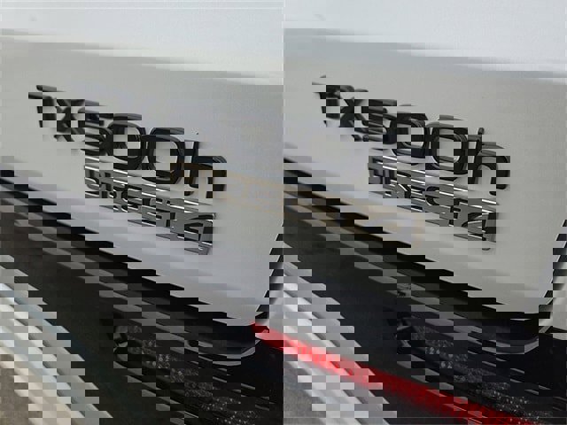 New 2026 Lexus TX 500h AWD image 4