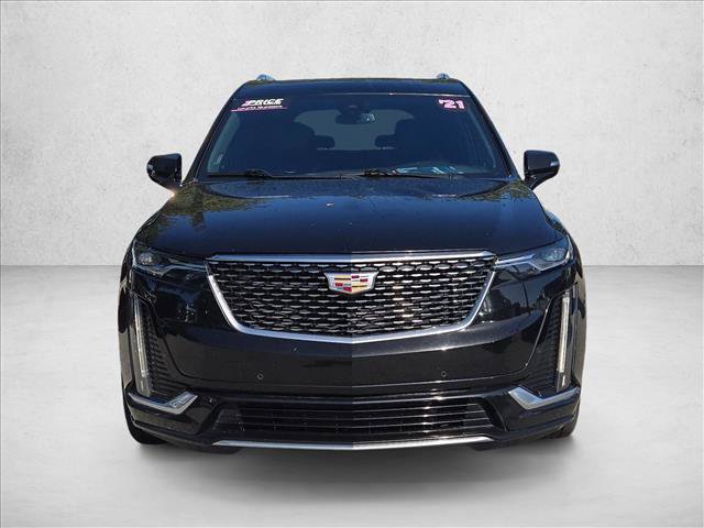 Used 2021 Cadillac XT6 Premium Luxury FWD image 2