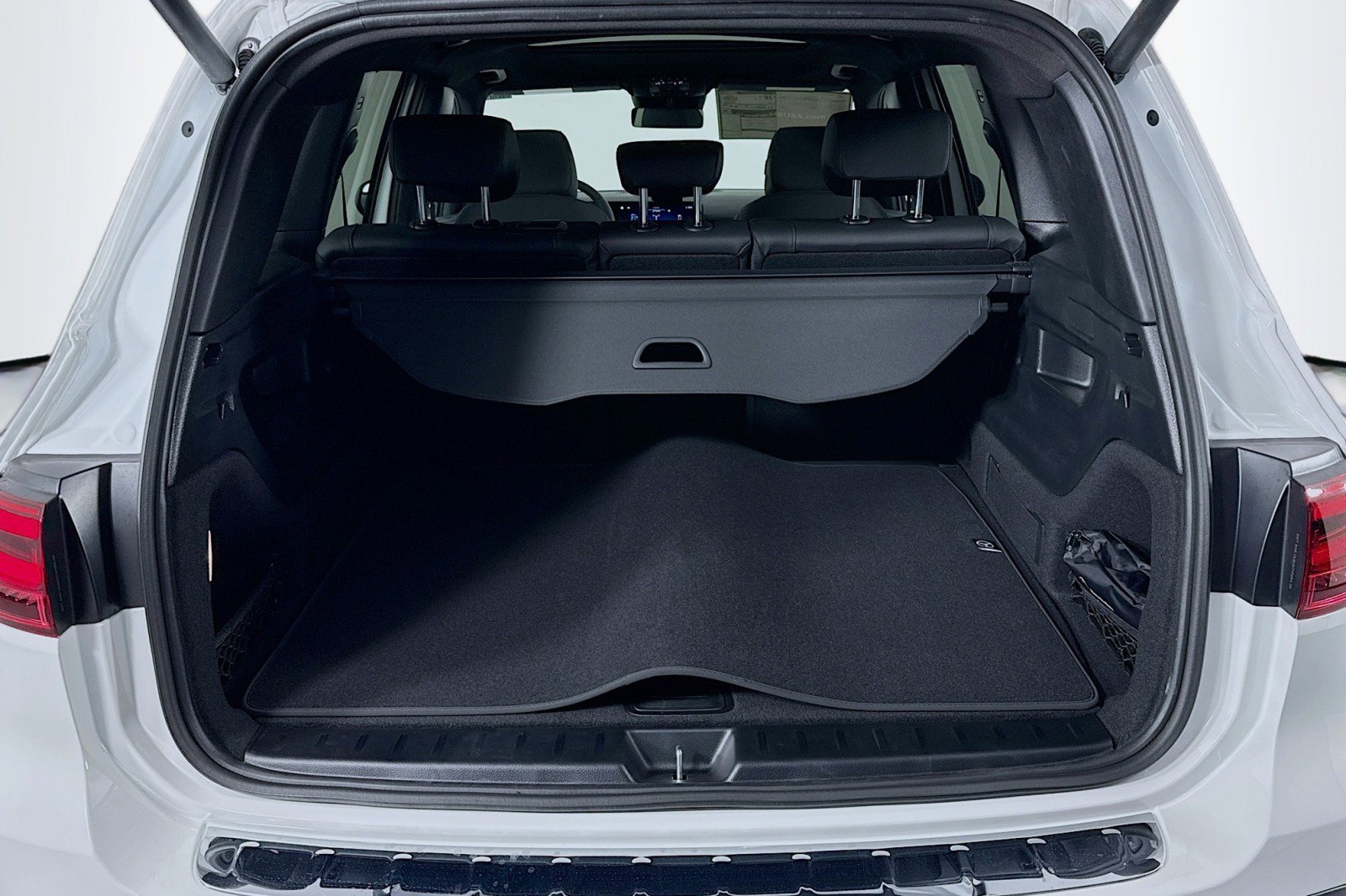 New 2026 Mercedes-Benz GLB 250 image 22