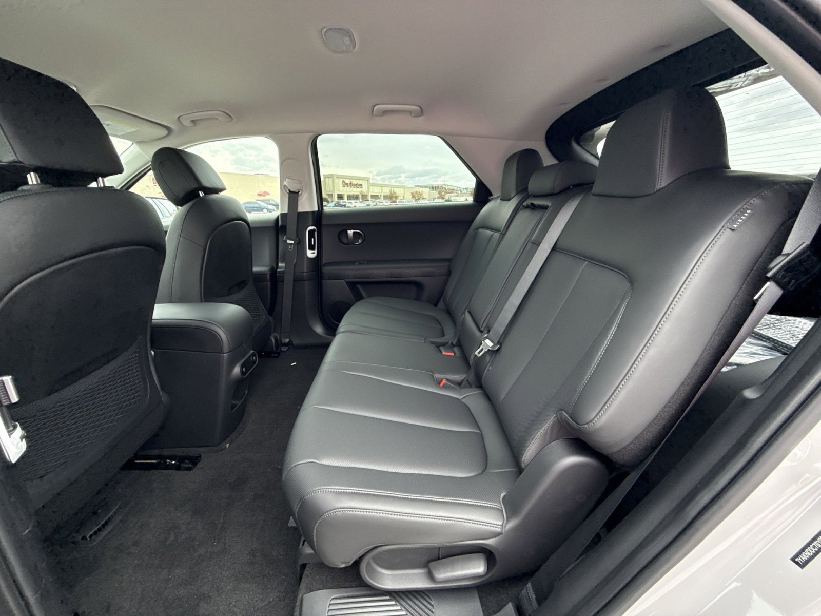 New 2025 Hyundai Ioniq 5 SEL image 24