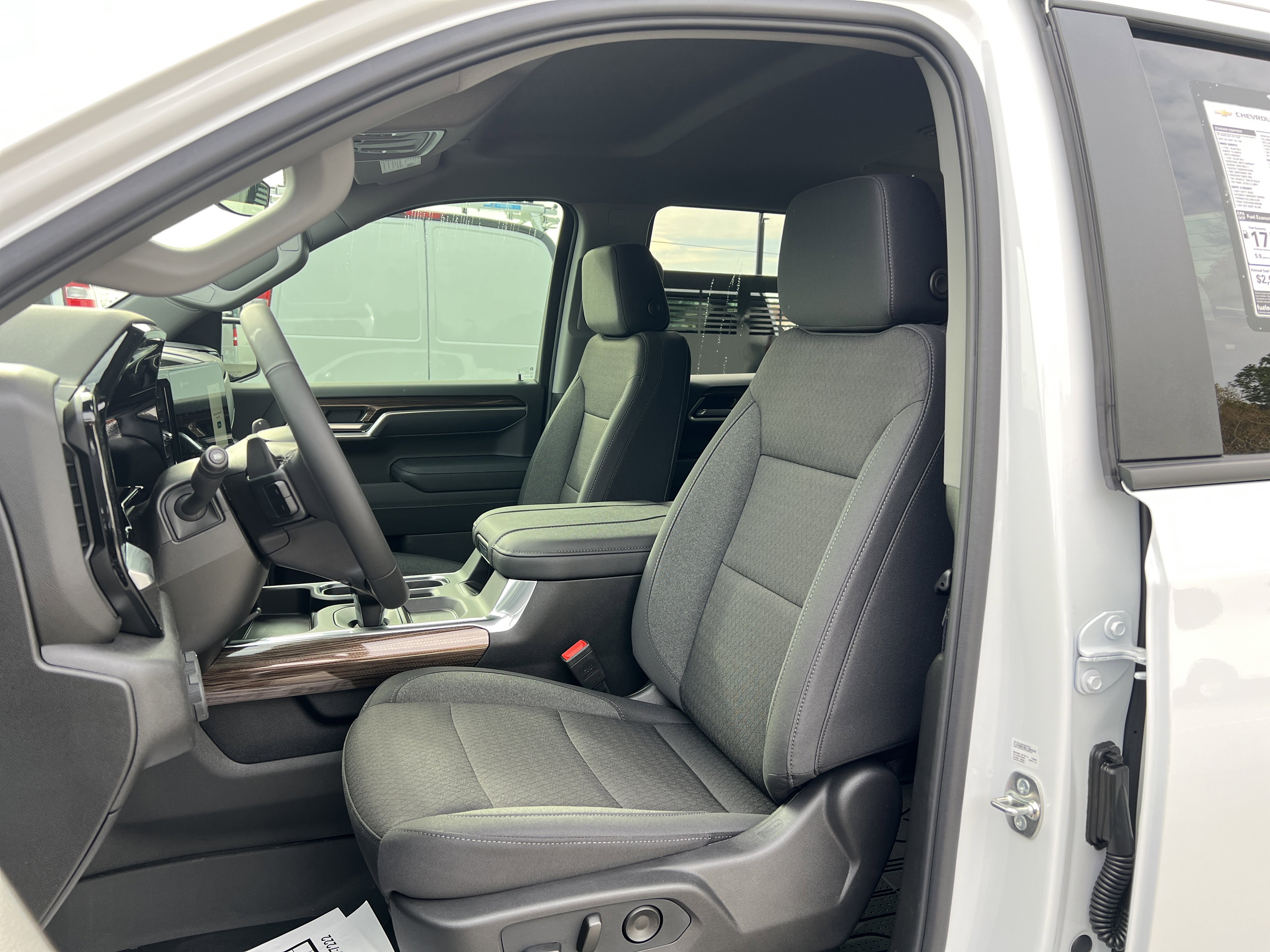 New 2026 Chevrolet Silverado 1500 LT w/ LPO, Dark Essentials Package image 16