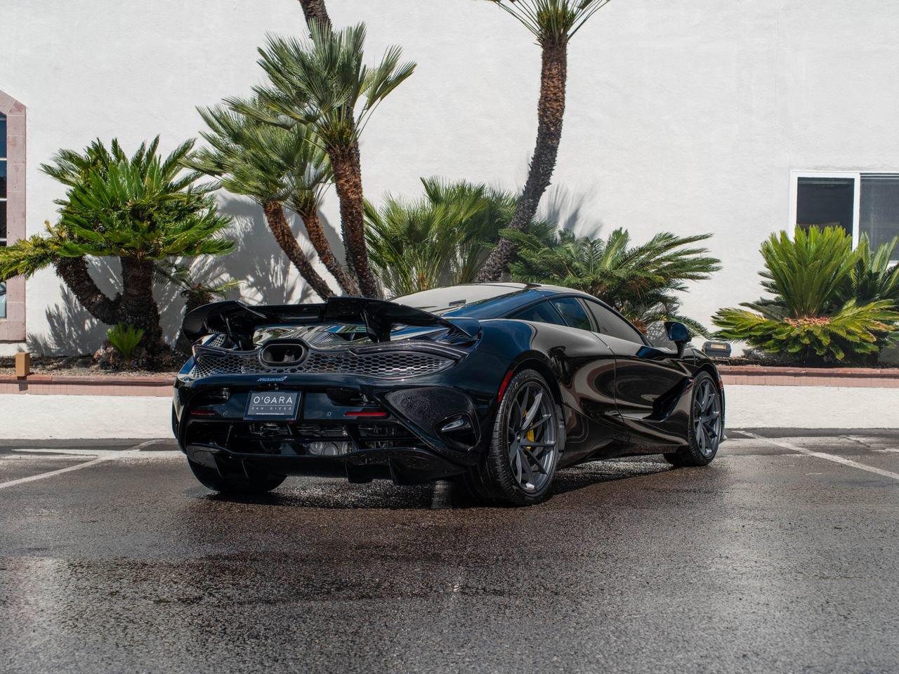 Used 2024 McLaren 750S image 4