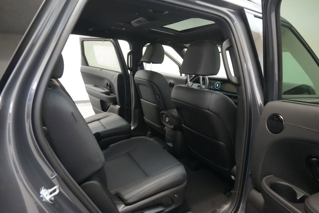 Certified 2026 Hyundai Palisade XRT Pro image 30