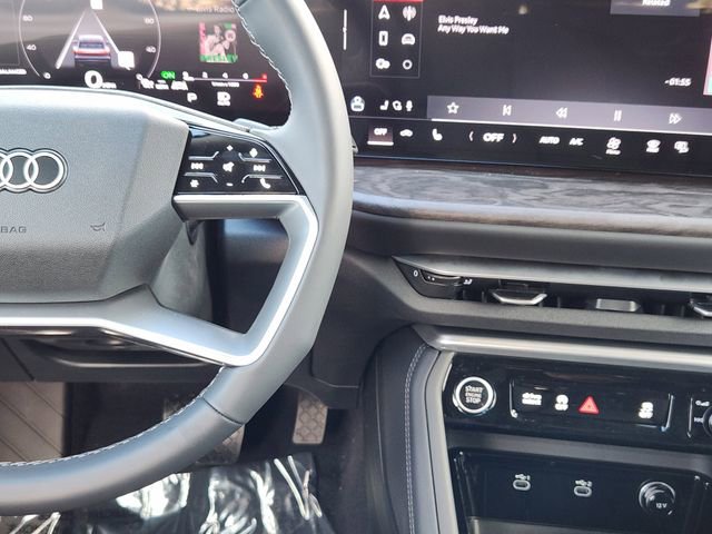 New 2025 Audi Q5 Premium image 25