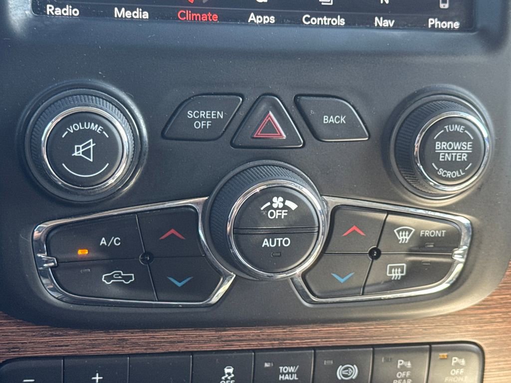 Used 2018 RAM 2500 Laramie w/ Cold Weather Group AWD/4WD image 44
