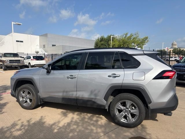 Used 2024 Toyota RAV4 XLE FWD image 8