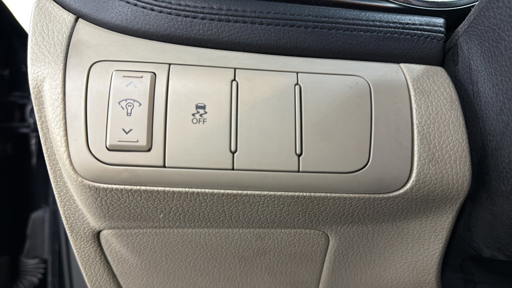 Used 2013 Kia Optima EX image 18