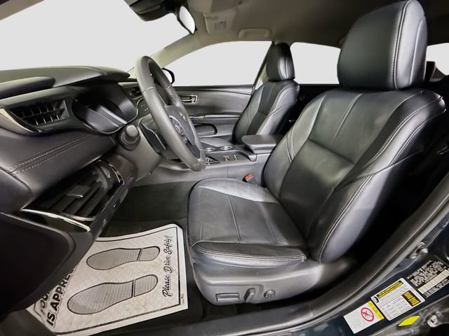 Used 2017 Toyota Avalon XLE image 21
