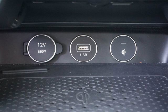 Used 2023 Genesis G70 2.0T w/ Sport Prestige Package image 22