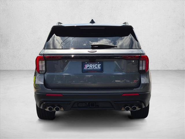 Used 2025 Ford Explorer ST AWD/4WD image 7