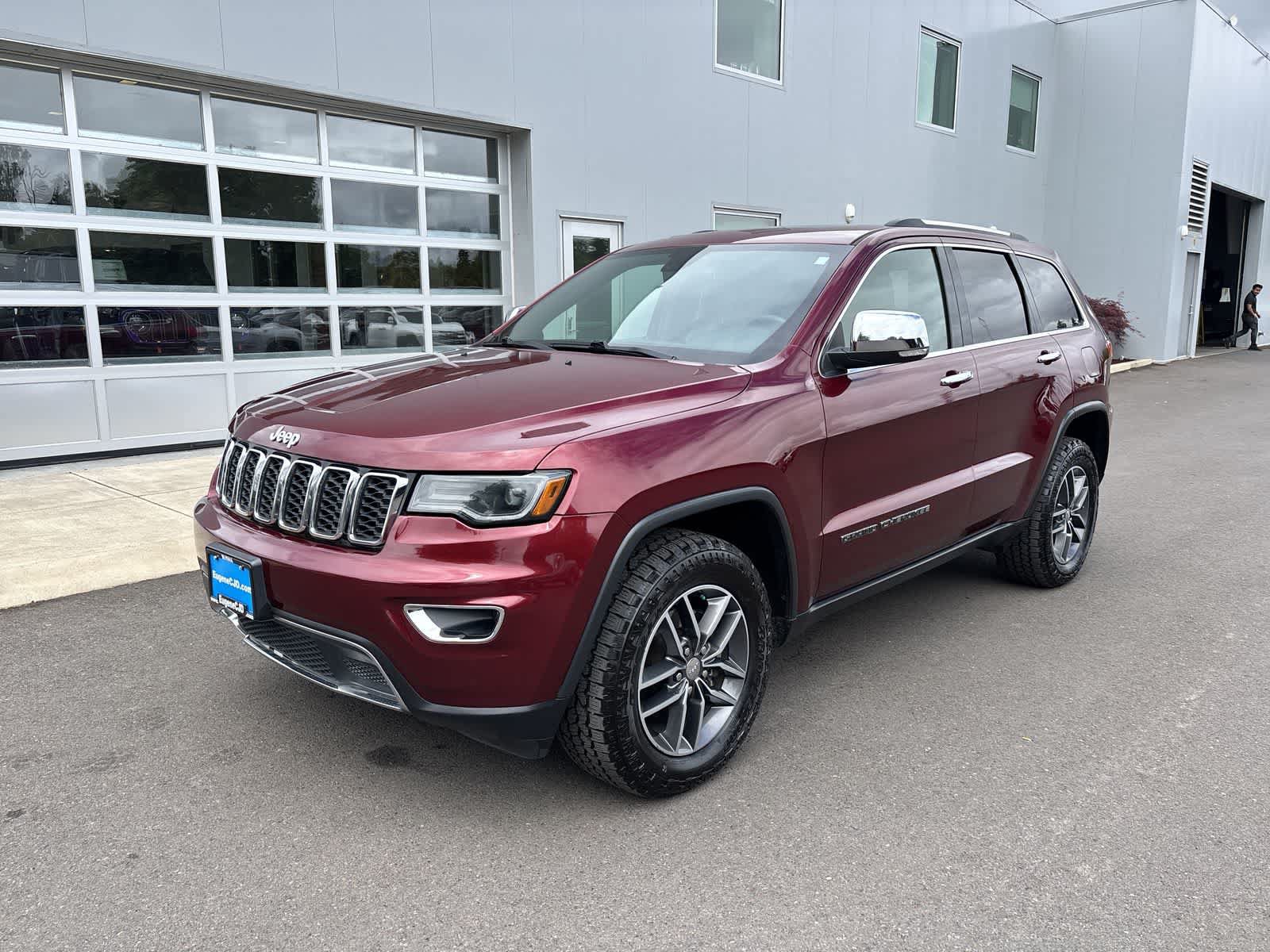 Certified 2017 Jeep Grand Cherokee Limited w/ Luxury Group II AWD/4WD image 1