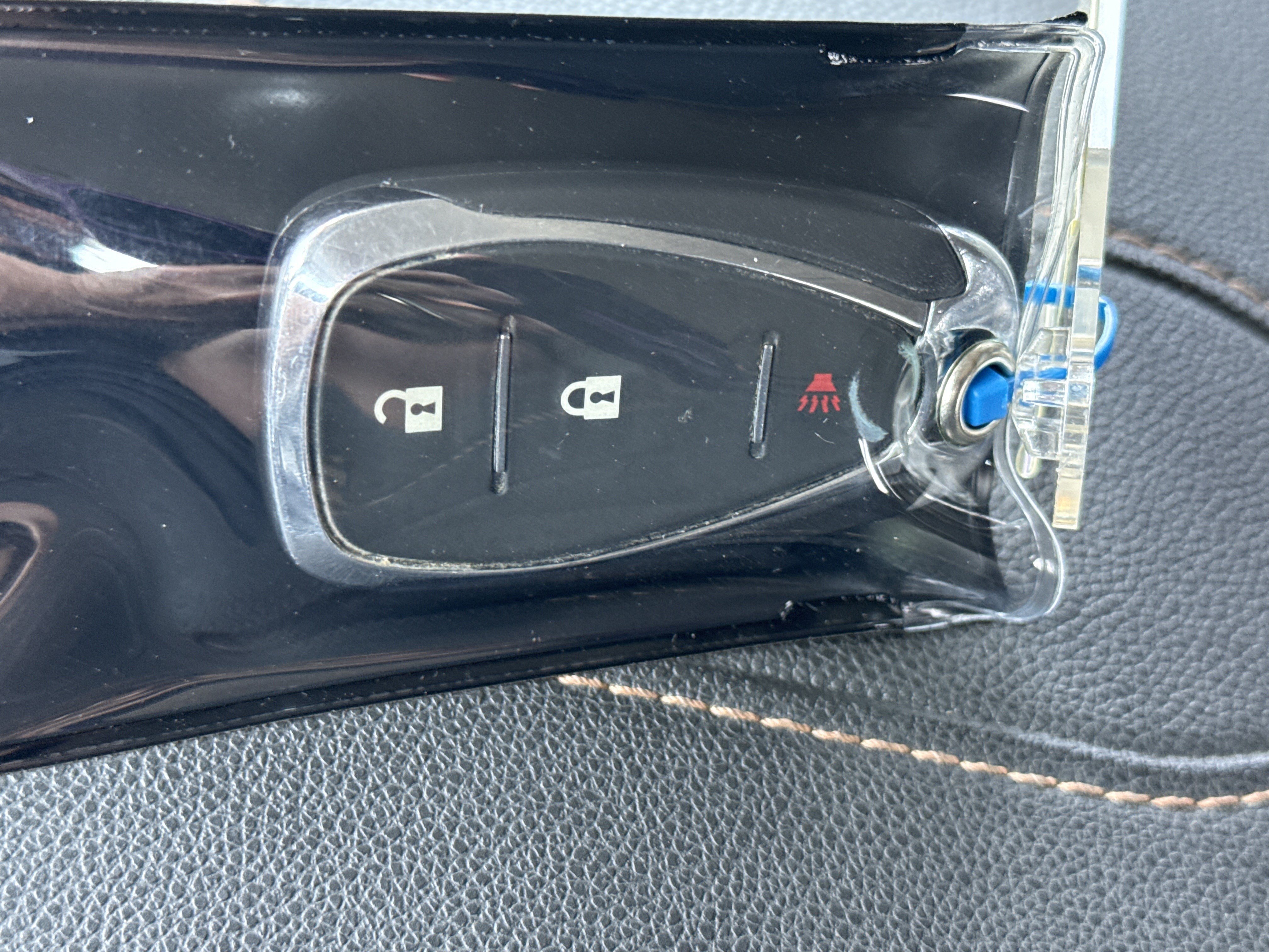 Used 2020 Chevrolet Traverse LS FWD image 35