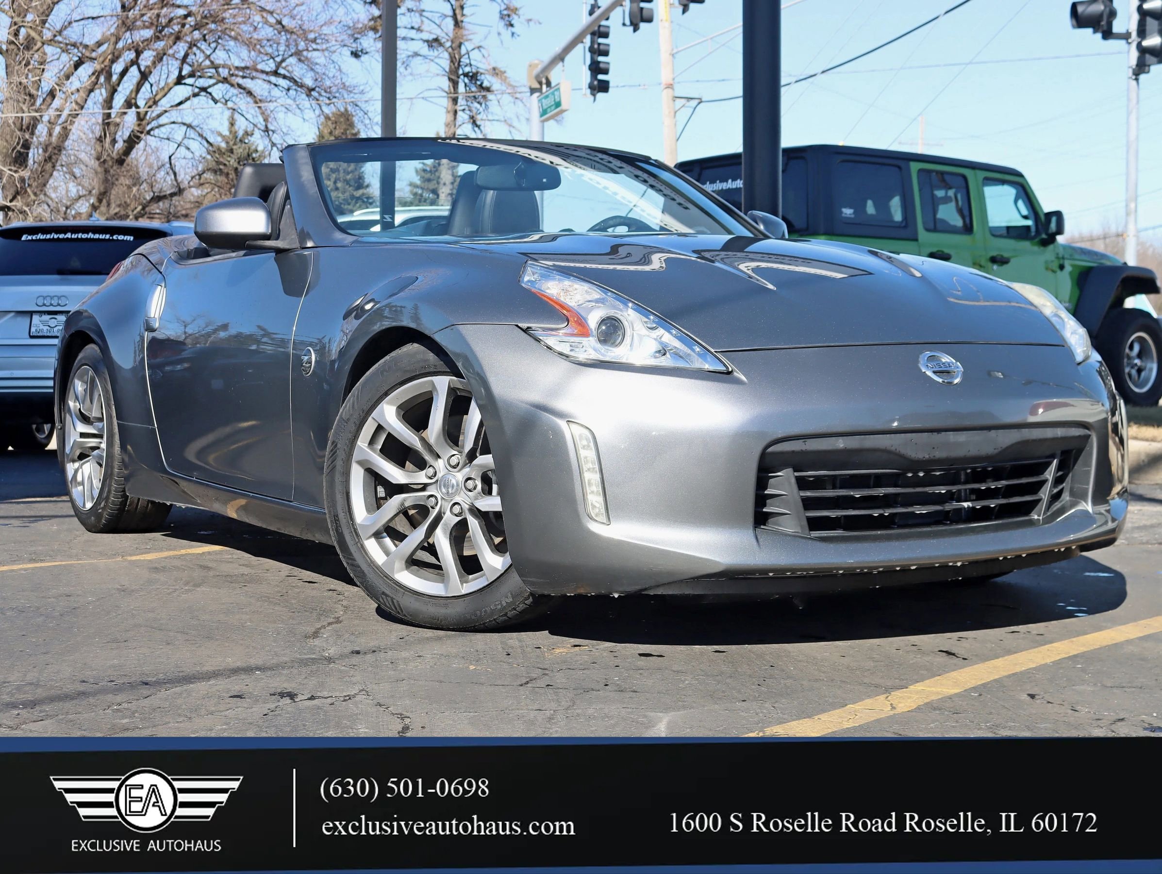 Used 2013 Nissan 370Z Touring RWD image 1