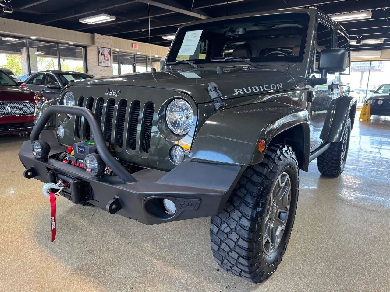 Used 2015 Jeep Wrangler Rubicon w/ Power Convenience Group AWD/4WD image 3