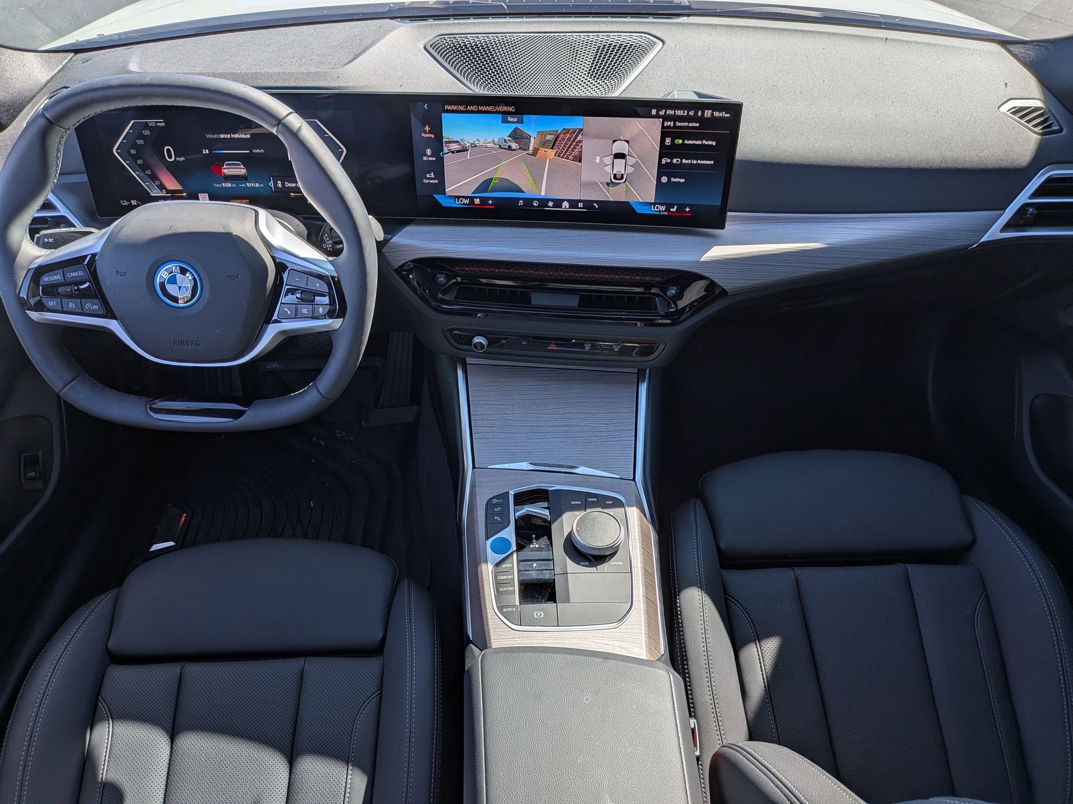 Used 2025 BMW i4 eDrive40 w/ Parking Assistance Package image 27