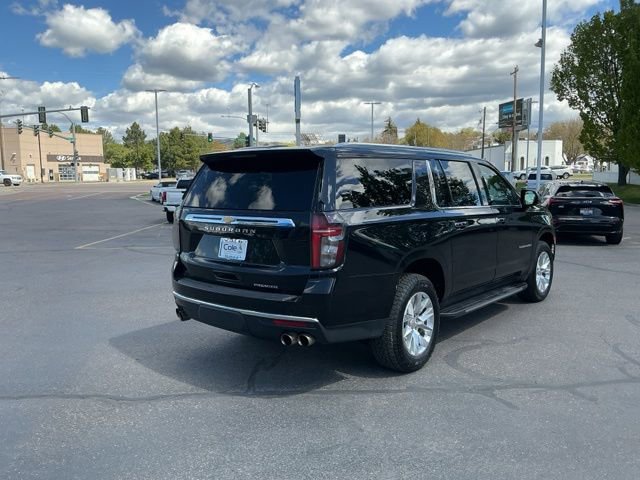 Used 2024 Chevrolet Suburban Premier AWD/4WD image 3