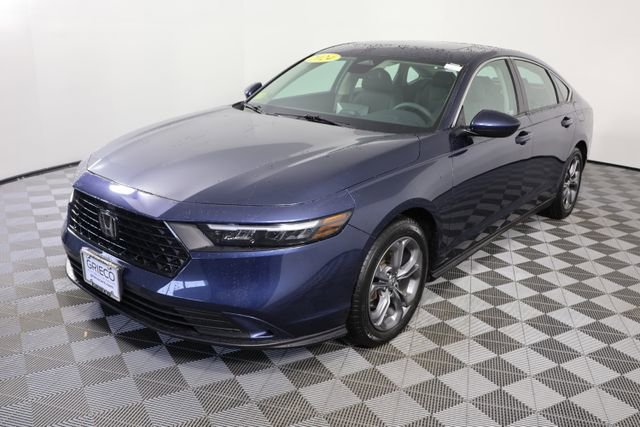 Used 2024 Honda Accord EX image 4