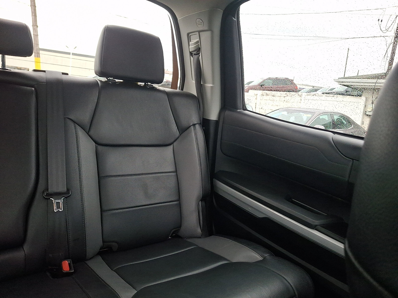 Used 2018 Toyota Tundra Limited w/ Limited Premium Package AWD/4WD image 16