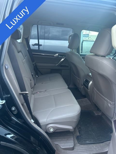 Used 2019 Lexus GX 460 image 18
