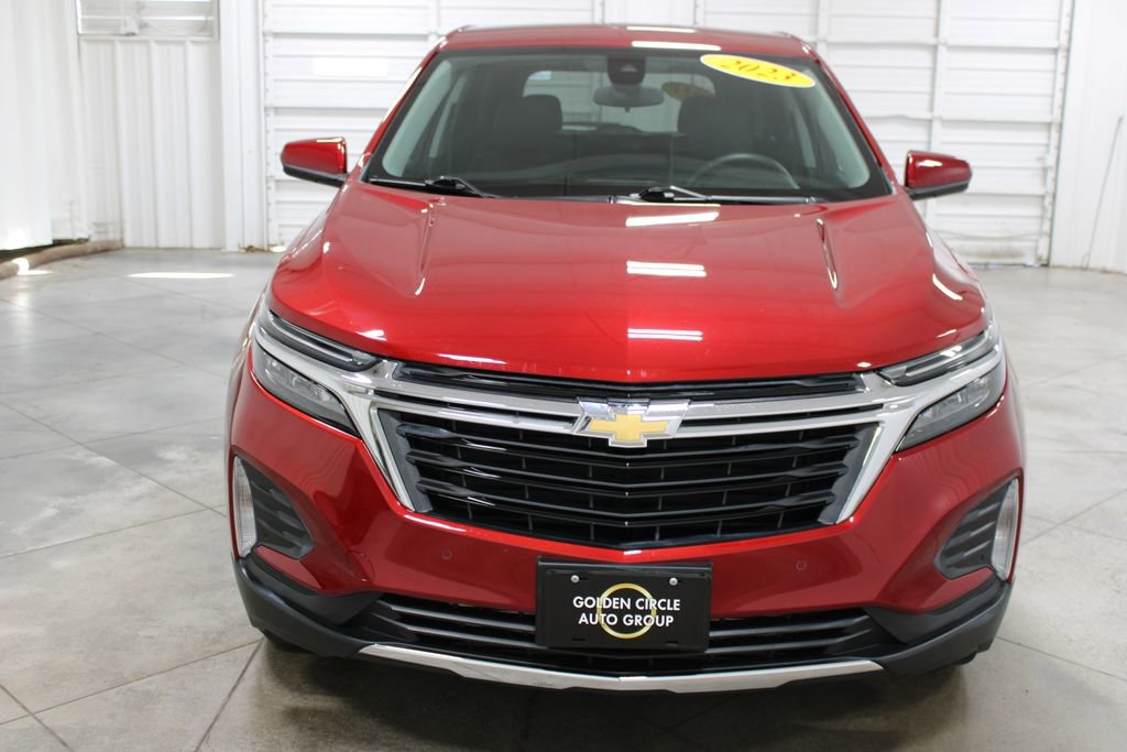Used 2023 Chevrolet Equinox LT image 3